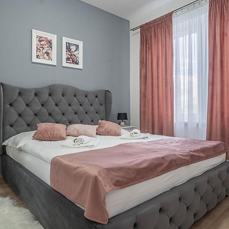 Karina Apartman Apartment Дунавска Стреда Екстериор снимка