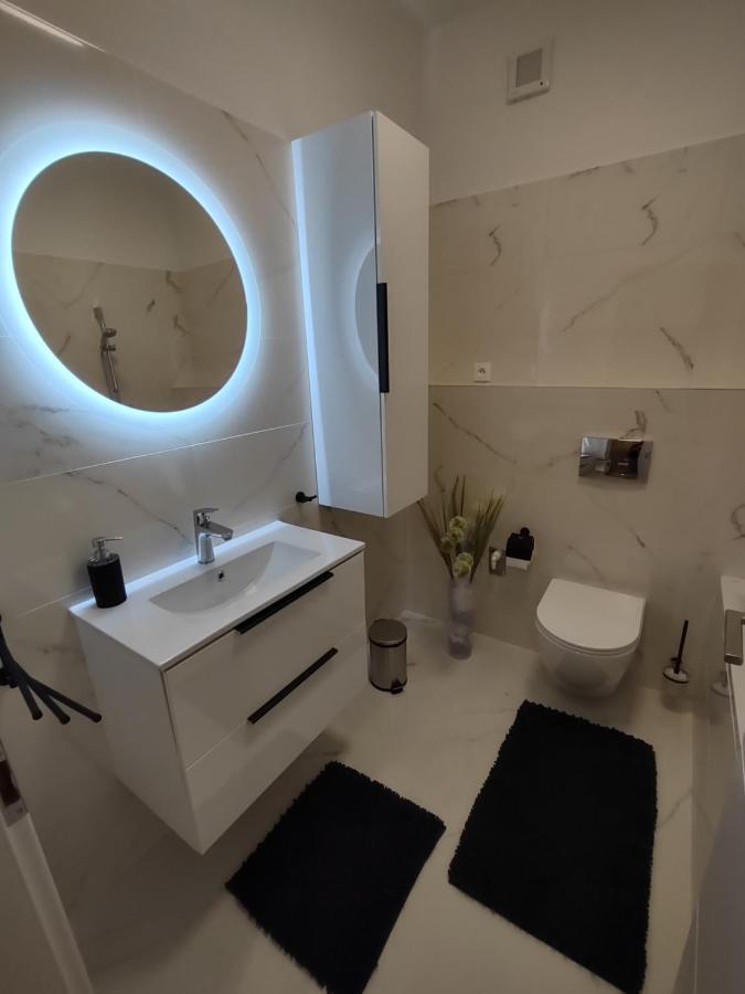 Karina Apartman Apartment Дунавска Стреда Екстериор снимка