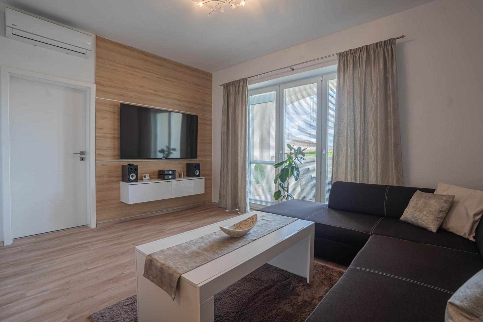Karina Apartman Apartment Дунавска Стреда Екстериор снимка